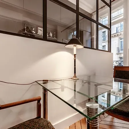 Veeve - Avenue Heights * Paris