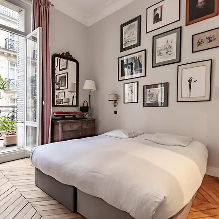 Veeve - Avenue Heights Paris
